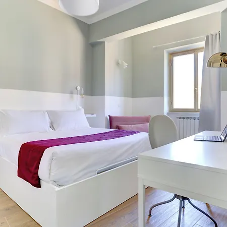 Furio Camillo - Metro A - Netflix *