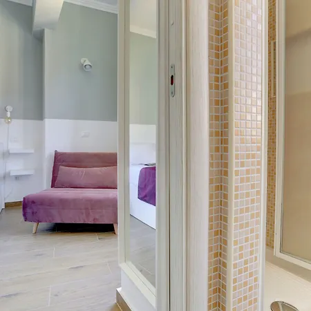 Furio Camillo - Metro A - Netflix Appartement