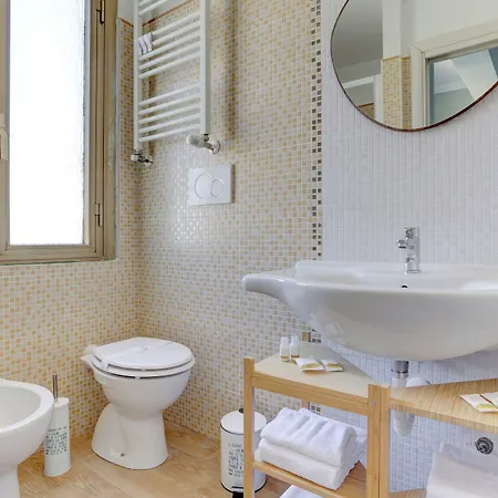 Furio Camillo - Metro A - Netflix Appartement *